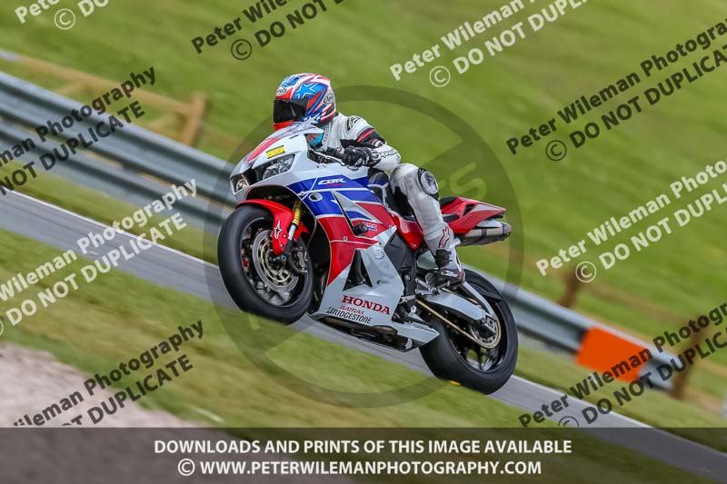 Castle Combe 2019;PJ Motorsport Photography 2019;donington no limits trackday;donington park photographs;donington trackday photographs;no limits trackdays;peter wileman photography;trackday digital images;trackday photos